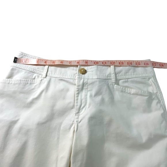 EDDIE BAUER ‘Blakely’ Cotton / Spandex Blend White Bermuda Shorts MADE IN INDIA - Picture 6 of 11